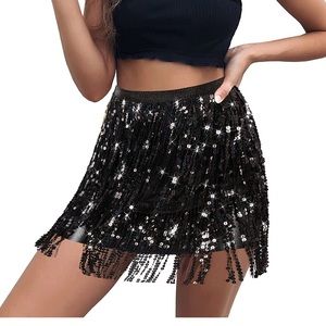 Taylor swift skirt- reputation New never worn black sequin skirt size small
